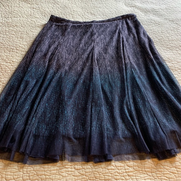 Coldwater Creek Gray-Blue Feminine Skirt * 16 - Picture 11 of 11
